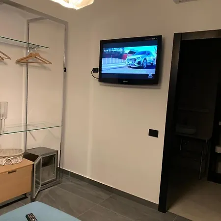 P. Room-3